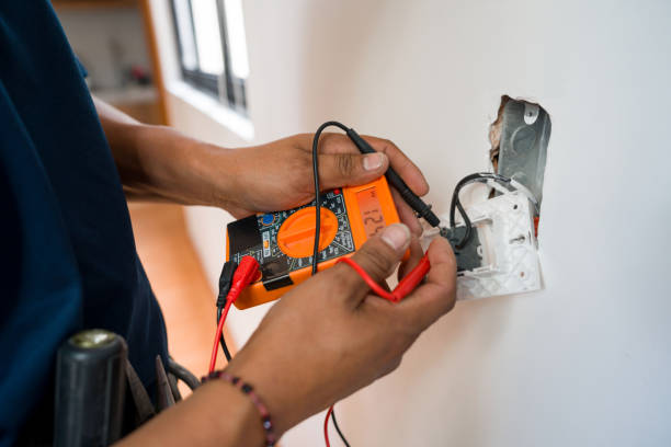 Best Licensed Electrician  in La Porte City, IA
